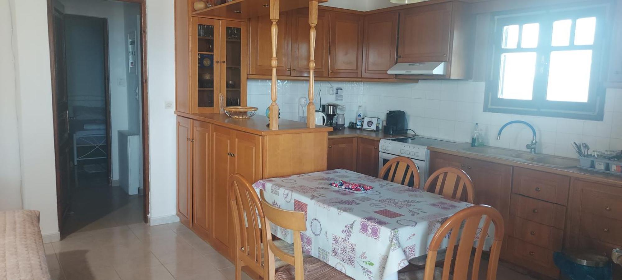 Elena'S Family House Apartment Artemida  Ngoại thất bức ảnh